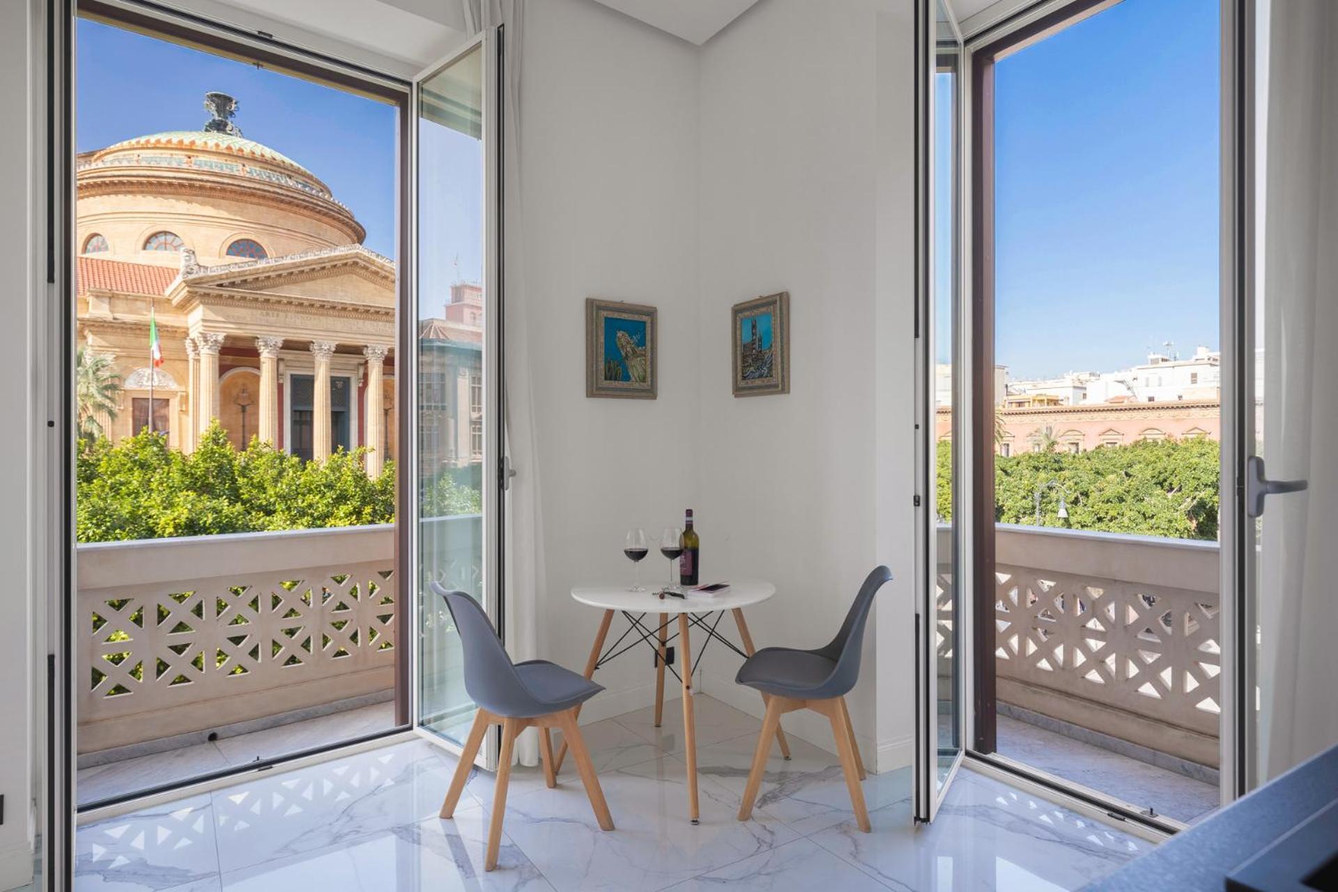 Palazzo Sovrana Serviced Luxury Apartments Palermo Exteriér fotografie