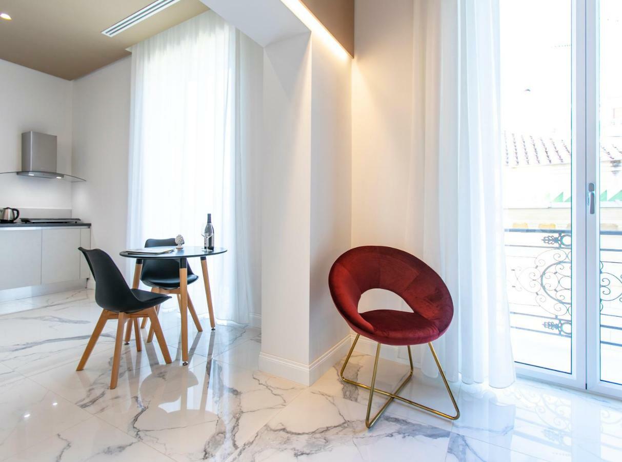 Palazzo Sovrana Serviced Luxury Apartments Palermo Exteriér fotografie